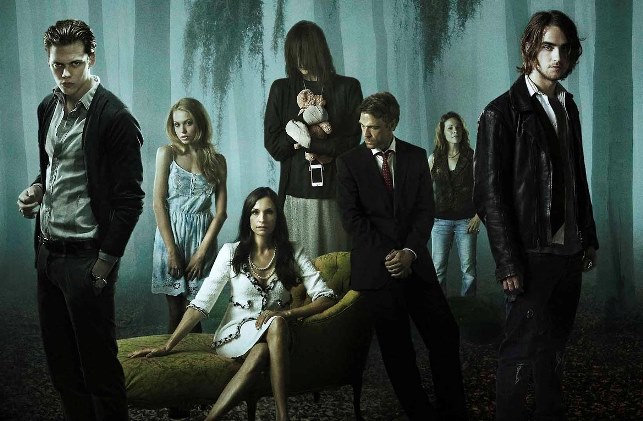 HEMLOCK GROVE 1